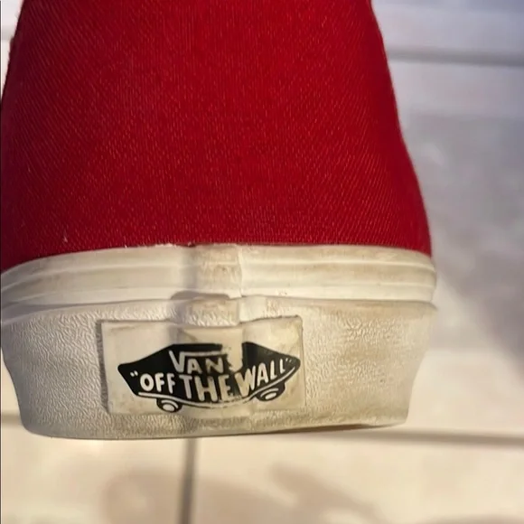 Vans off the wall Classic Red Men's High-Top Sneakers - Picture 7 of 7